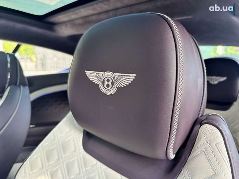 Bentley Continental GT 2022 - фото 29