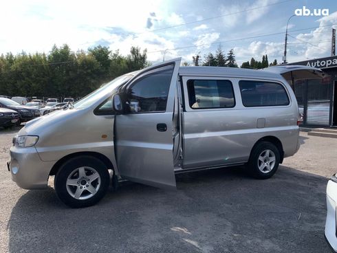 Hyundai H 1 2006 серый - фото 15