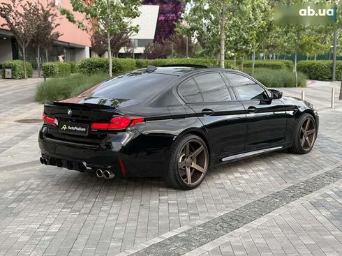 BMW 5 серия 2017 - фото 14