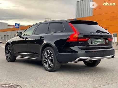 Volvo V90 Cross Country 2018 - фото 11