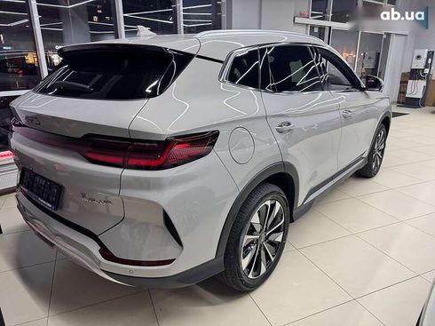 BYD Song Plus 2025 - фото 14