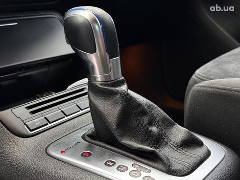 Volkswagen Tiguan 2013 серый - фото 16