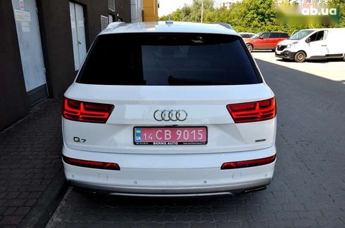 Audi Q7 2017 - фото 11