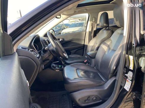 Jeep Compass 2018 - фото 20