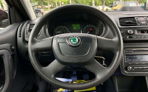 Skoda Fabia 2012 - фото 12