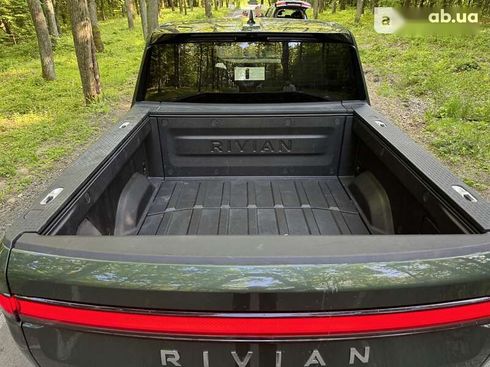 Rivian R1T 2023 - фото 13