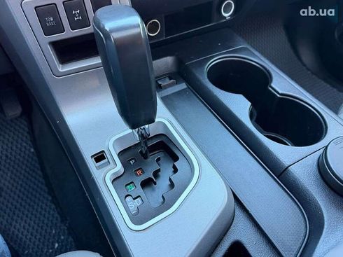 Toyota Sequoia 2014 - фото 20