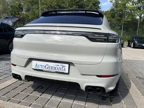 Porsche Cayenne Coupe 2022 - фото 36