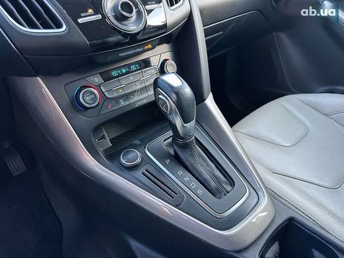 Ford Focus 2016 - фото 18
