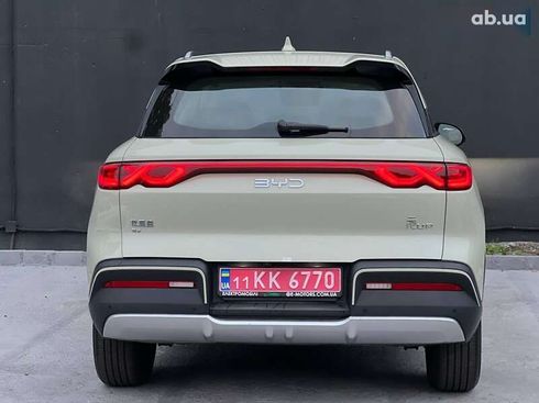 BYD Yuan Up 2024 - фото 5