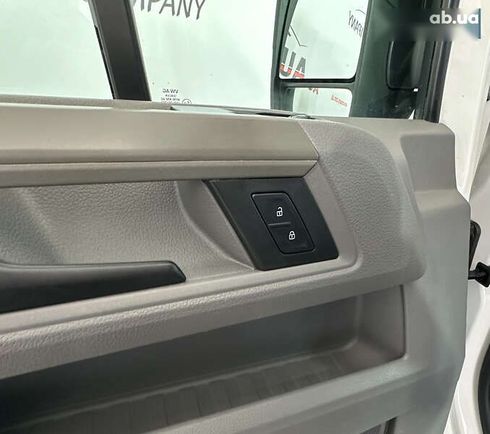 Volkswagen Crafter 2019 - фото 12