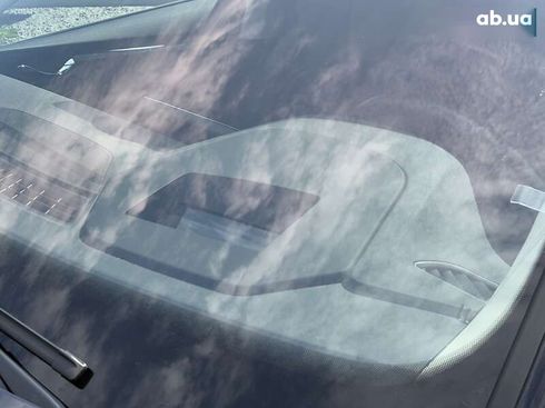 Skoda Octavia 2020 - фото 11