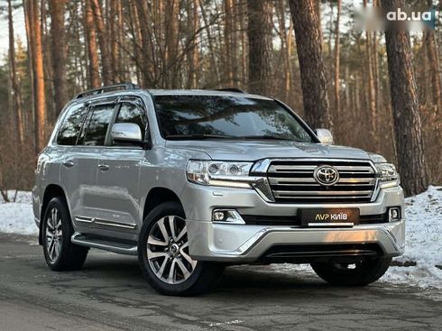 Toyota Land Cruiser 2016 - фото 23