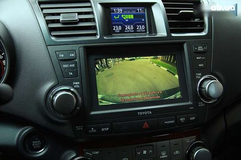 Toyota Highlander 2012 - фото 16