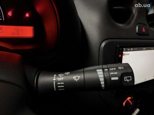 Nissan Micra 2013 - фото 24