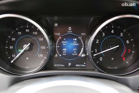 Jaguar F-Pace 2017 - фото 19