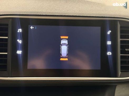 Peugeot 308 2020 - фото 27