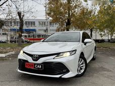 Продажа б/у Toyota Camry в Киеве - купить на Автобазаре