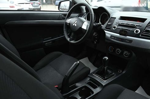 Mitsubishi Lancer 2011 - фото 27