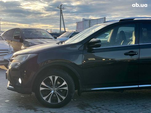 Toyota RAV4 2014 коричневый - фото 35