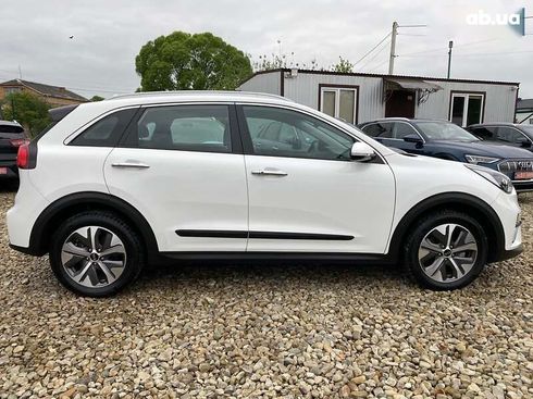Kia Niro 2020 - фото 25
