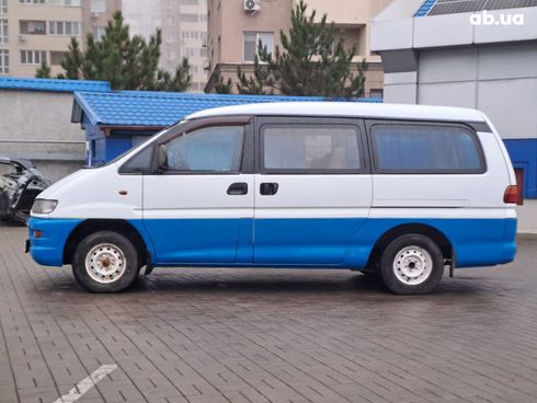 Mitsubishi L 400 2000 белый - фото 13