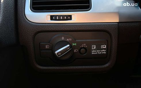 Volkswagen Touareg 2012 - фото 22