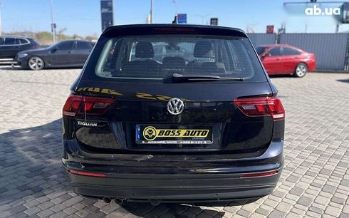 Volkswagen Tiguan 2018 - фото 6