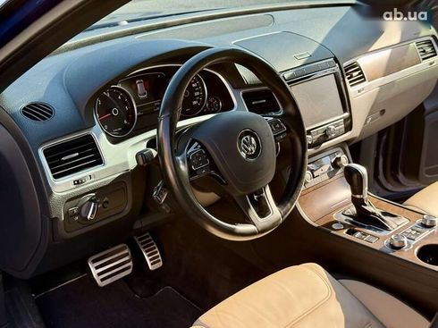 Volkswagen Touareg 2015 - фото 22
