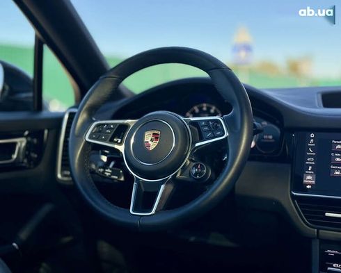 Porsche Cayenne Coupe 2019 - фото 14