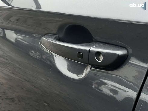 Hyundai Kona Electric 2021 - фото 17