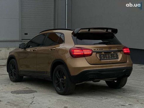 Mercedes-Benz GLA-Класс 2017 - фото 5