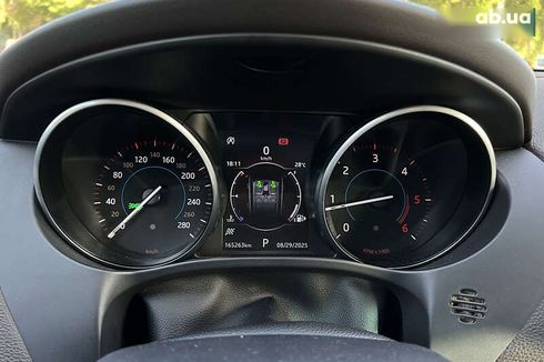 Jaguar F-Pace 2017 - фото 14