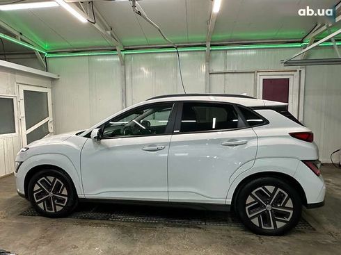 Hyundai Kona 2022 - фото 18