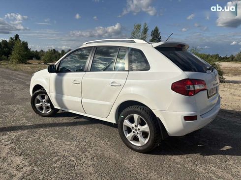 Renault Koleos 2011 - фото 30