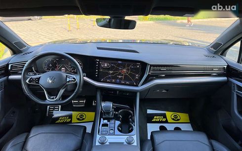 Volkswagen Touareg 2021 - фото 15