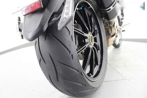 MV Agusta Brutale 2014 - фото 24