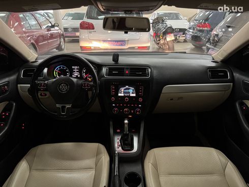 Volkswagen Jetta 2013 синий - фото 14
