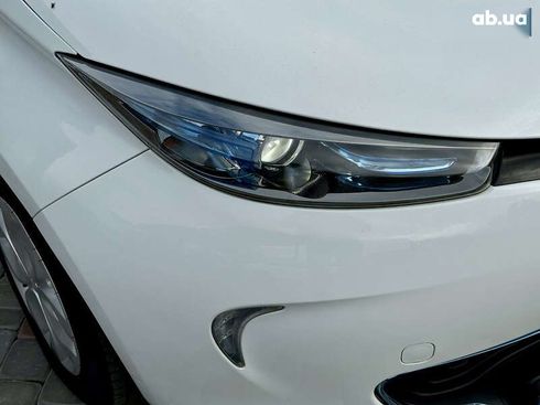 Renault Zoe 2014 - фото 12