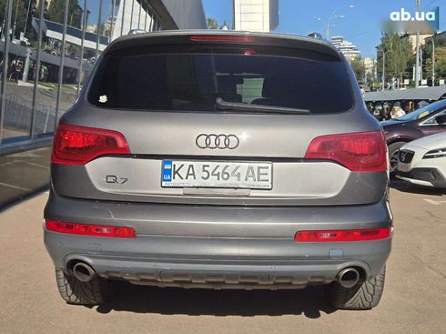 Audi Q7 2012 - фото 6