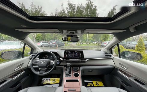 Toyota Sienna 2022 - фото 20