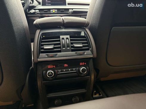 BMW X5 2017 - фото 24