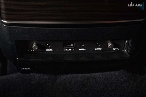 Lexus LX 2016 - фото 21