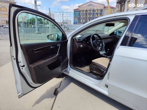 Volkswagen passat b7 2012 серый - фото 14