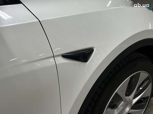 Tesla Model Y 2023 - фото 11