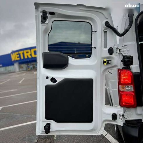 Toyota ProAce 2022 - фото 23