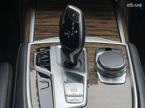 BMW 7 серия 2017 - фото 16