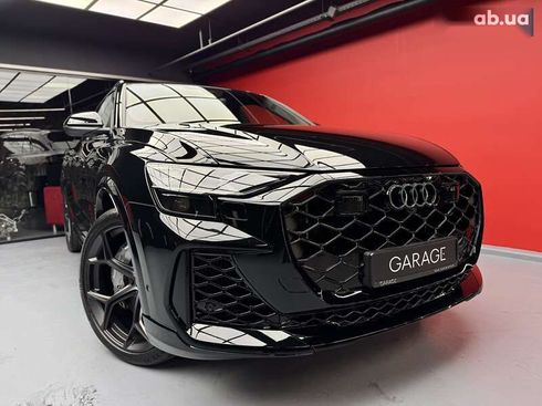 Audi RS Q8 2024 - фото 10