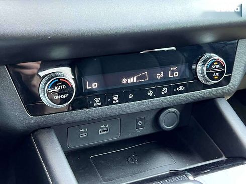 Mitsubishi Outlander 2021 - фото 15
