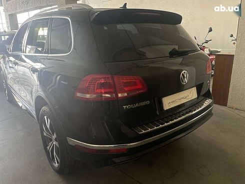 Volkswagen Touareg 2015 - фото 13